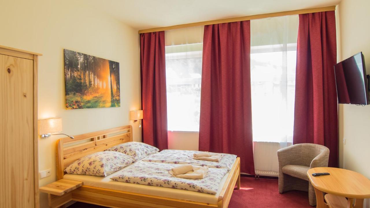 Pension U Koupaliste Tisá Екстериор снимка